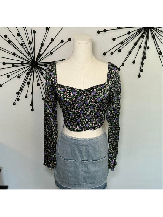 topshop Tops - Topshop Petite Black Floral Long Sleeve Corset Crop Top Size US 4